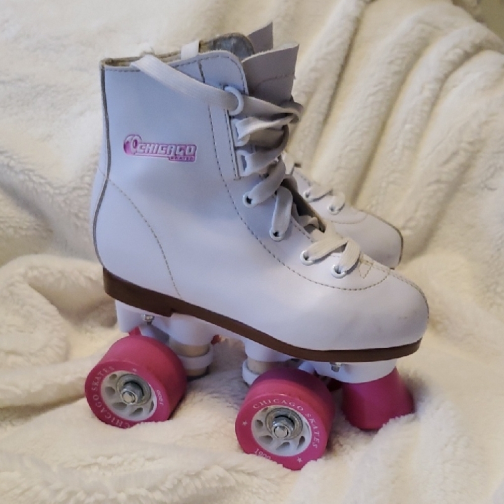 Chicago White and Pink Roller Skates - Size 12